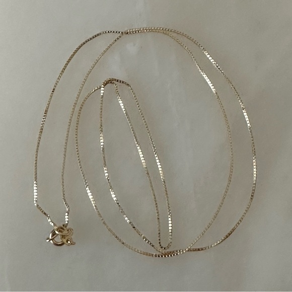 14K Gold Box Chain Necklaces